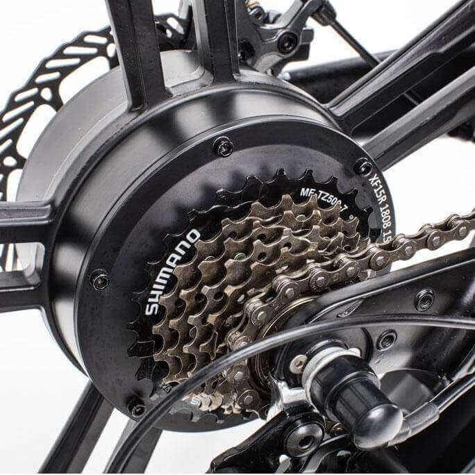 Close-up of Shimano hub and gears on Qualisports Beluga STD/PLUS fat tire folding electric bike.