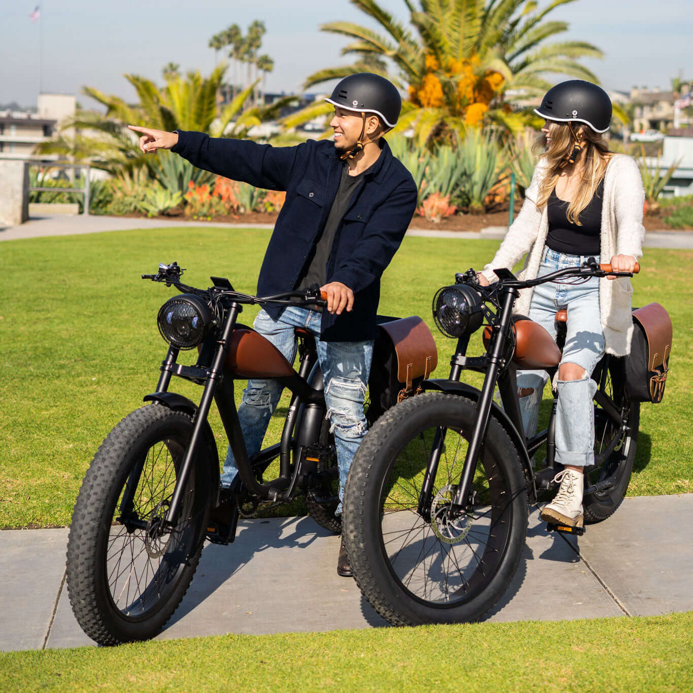 Ebike - Revi Cheetah Cafe Racer Vintage Motorcycle E-Bike